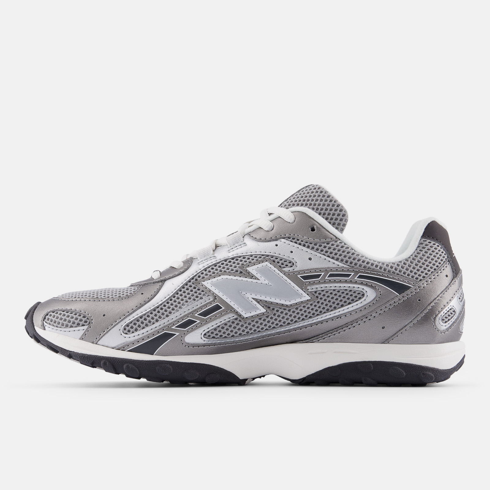 New Balance 204L