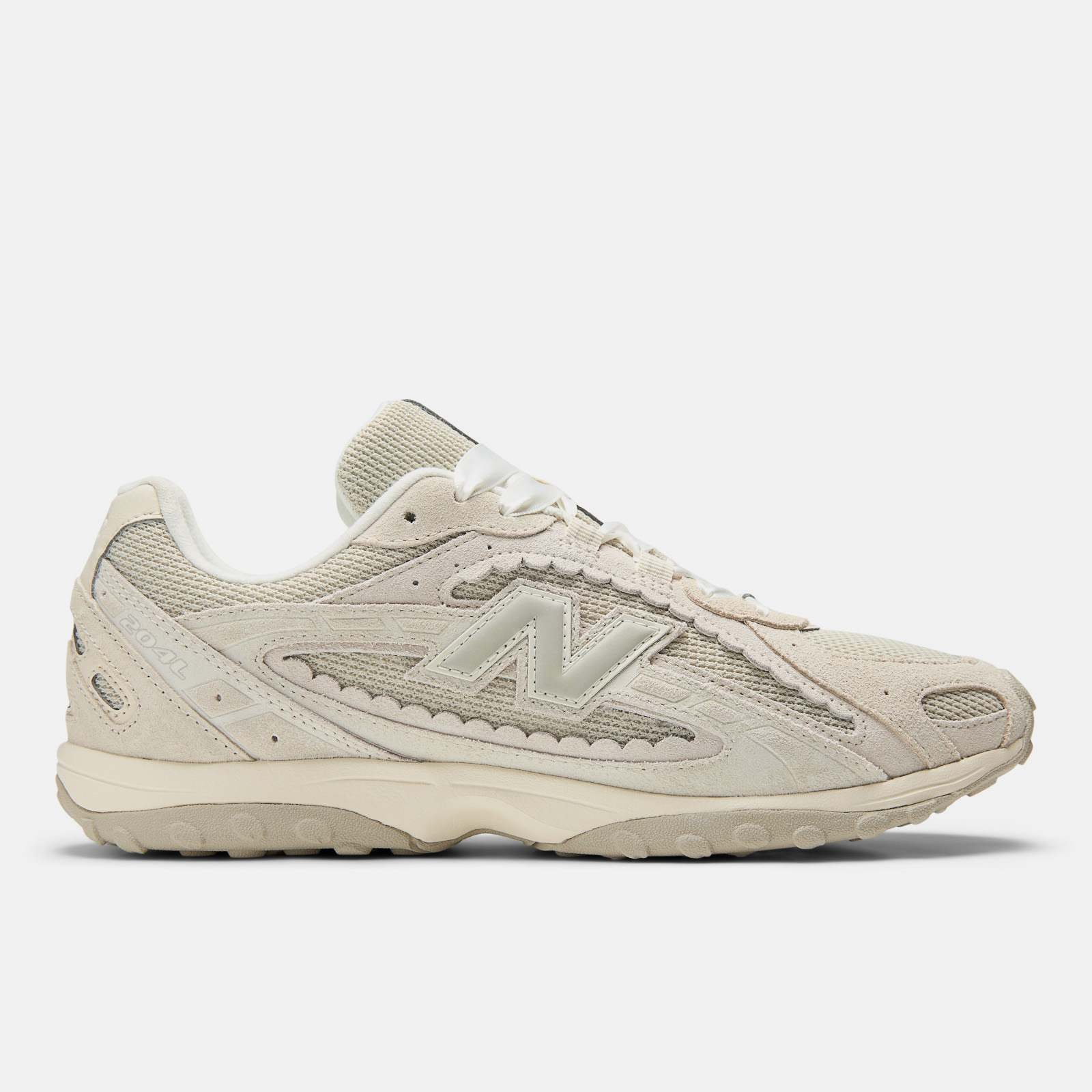 New Balance 204L з 1 березня