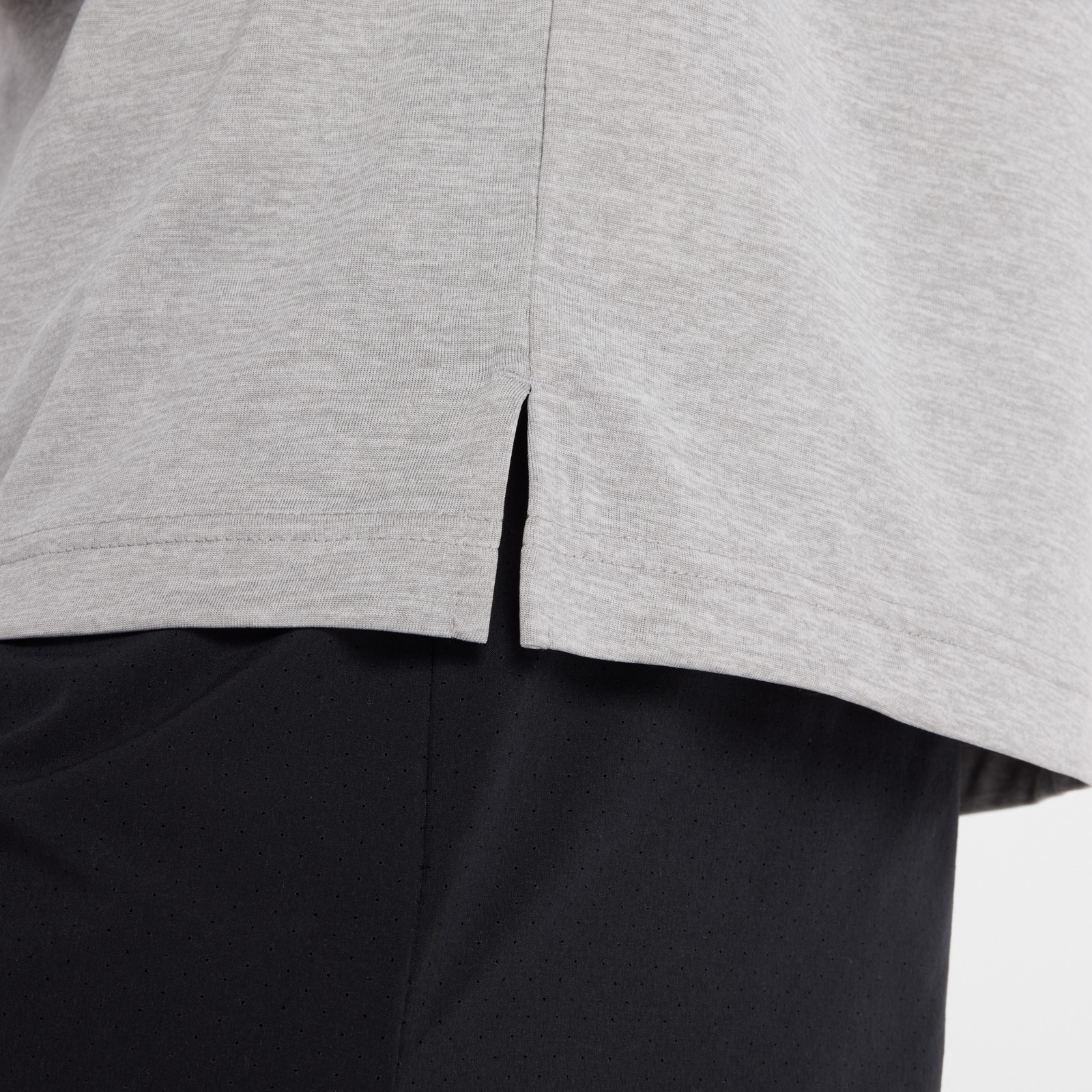 Футболка  Sport Essentials Utility