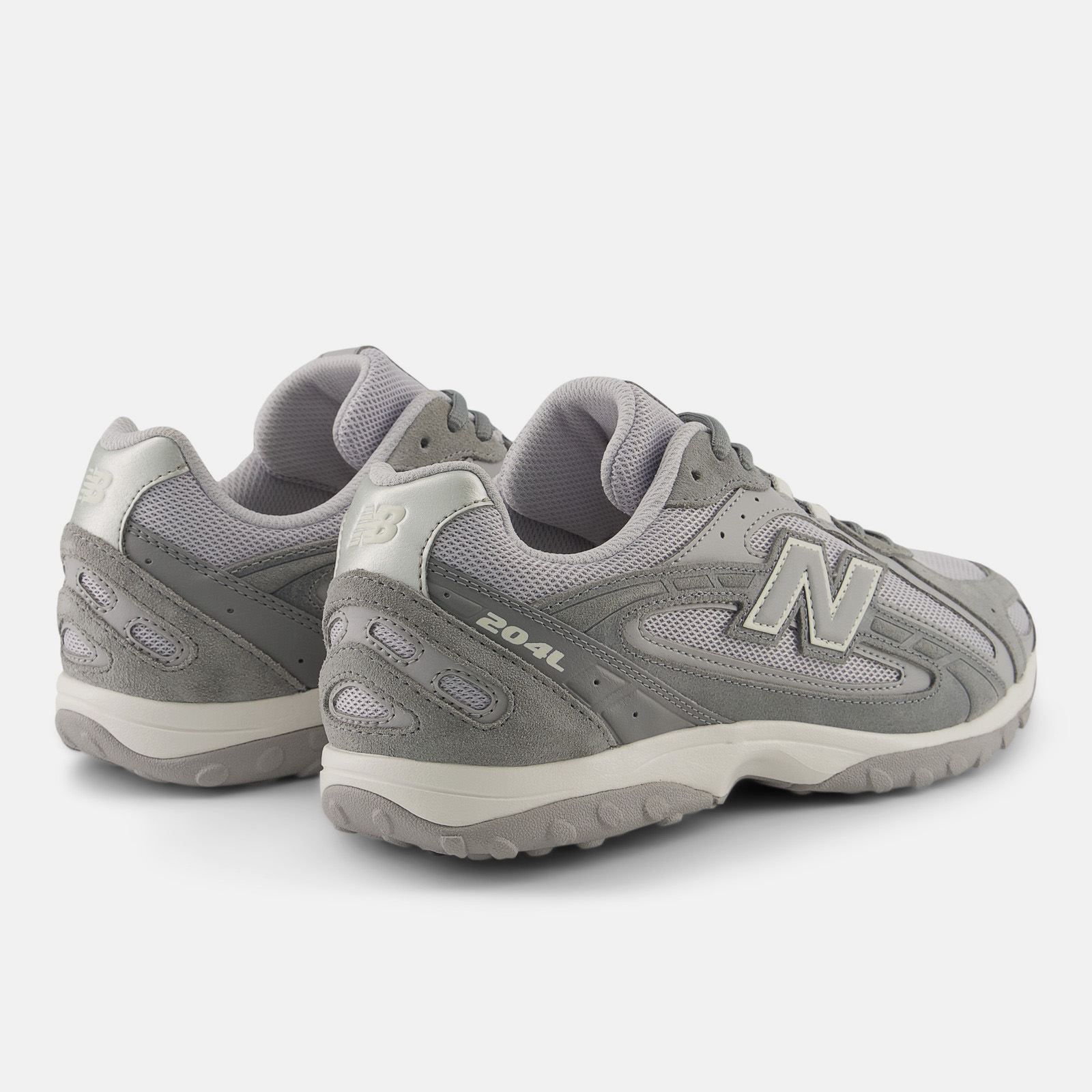 New Balance 204L