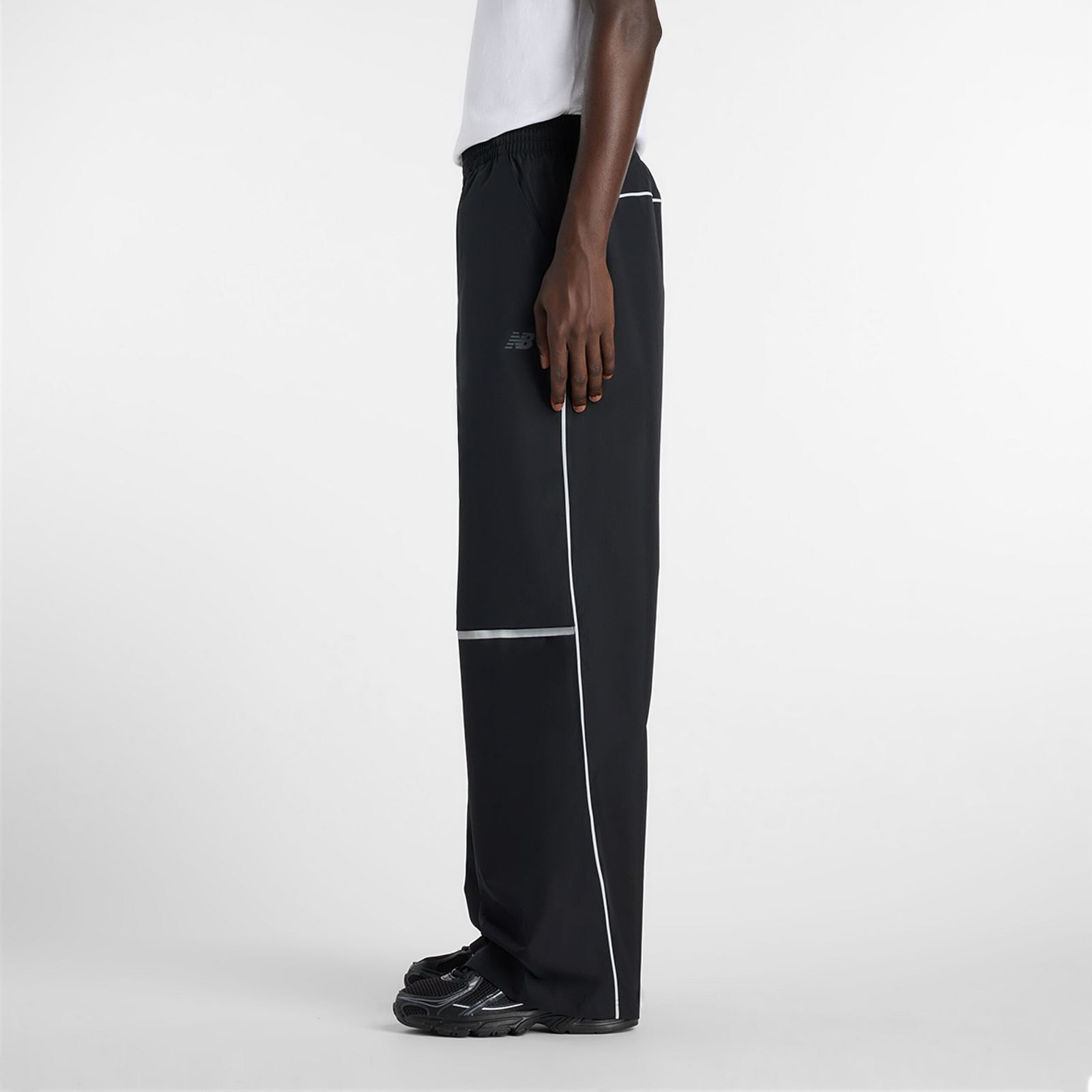 Спортивні брюки Elusive Shell