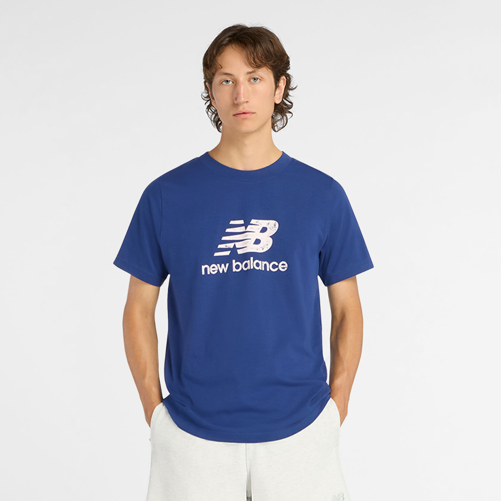 Футболка Sport Essentials Stamp Logo