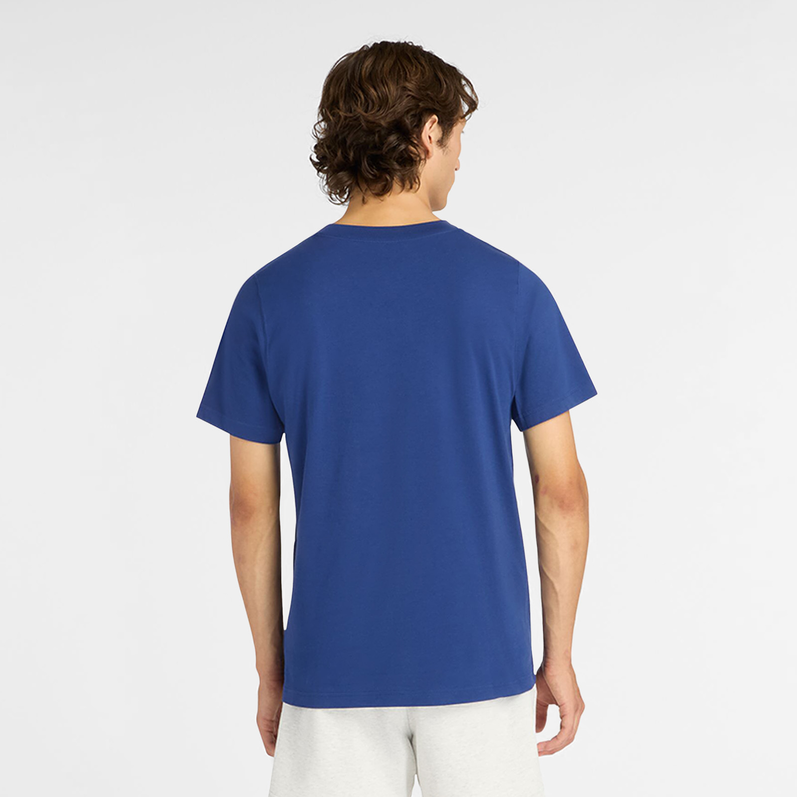 Футболка Sport Essentials Stamp Logo