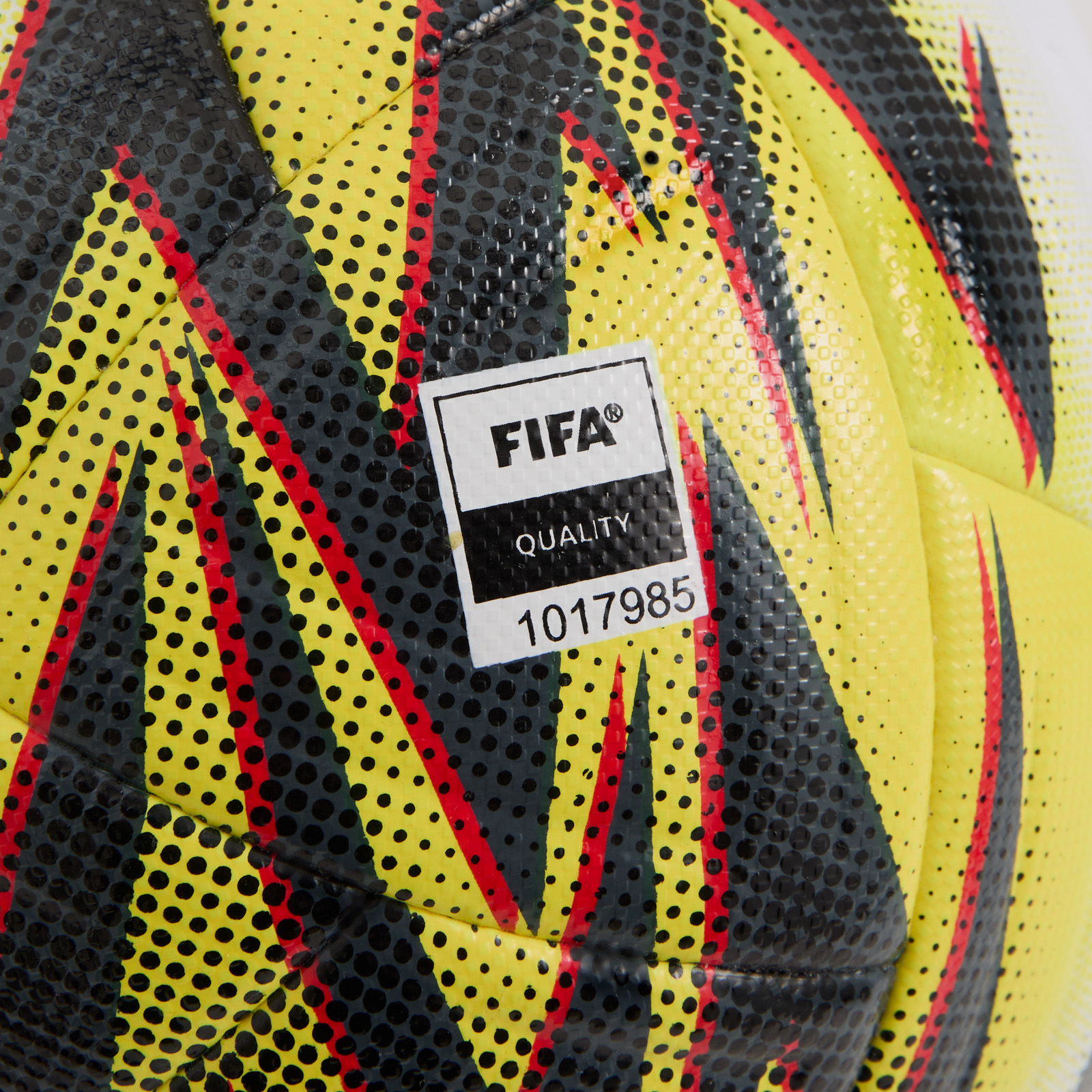 М'яч Geodesa Competition