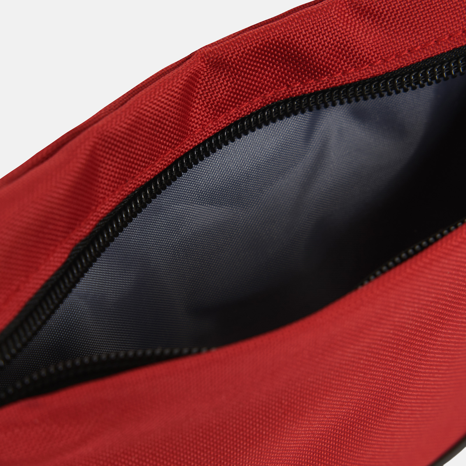 Сумка SLING ESSENTIAL