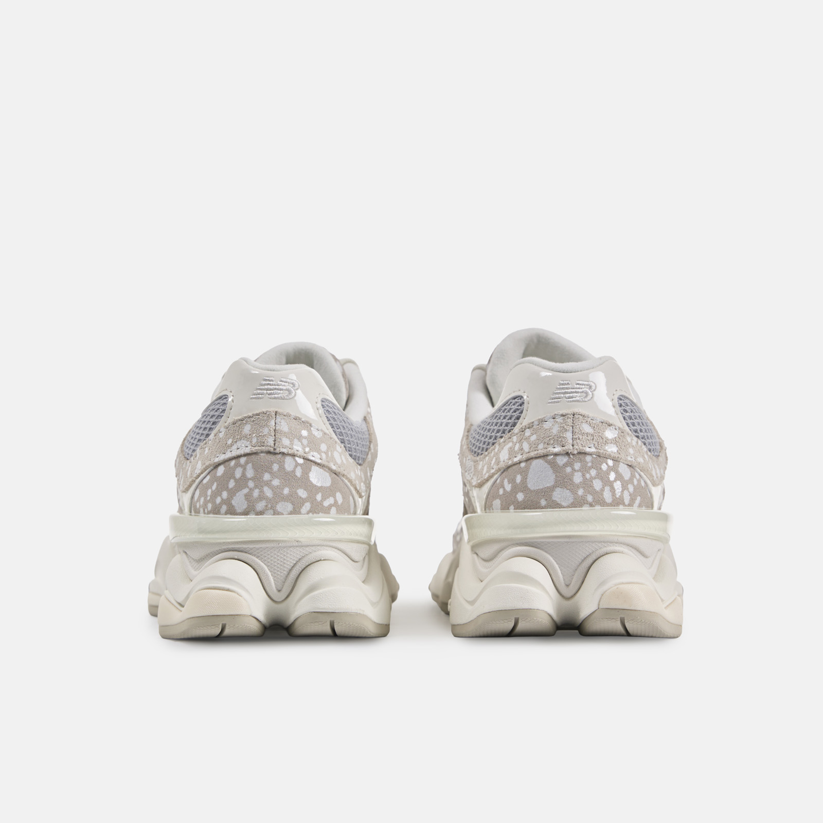 Купити New Balance 9060 U90606GE | New Balance