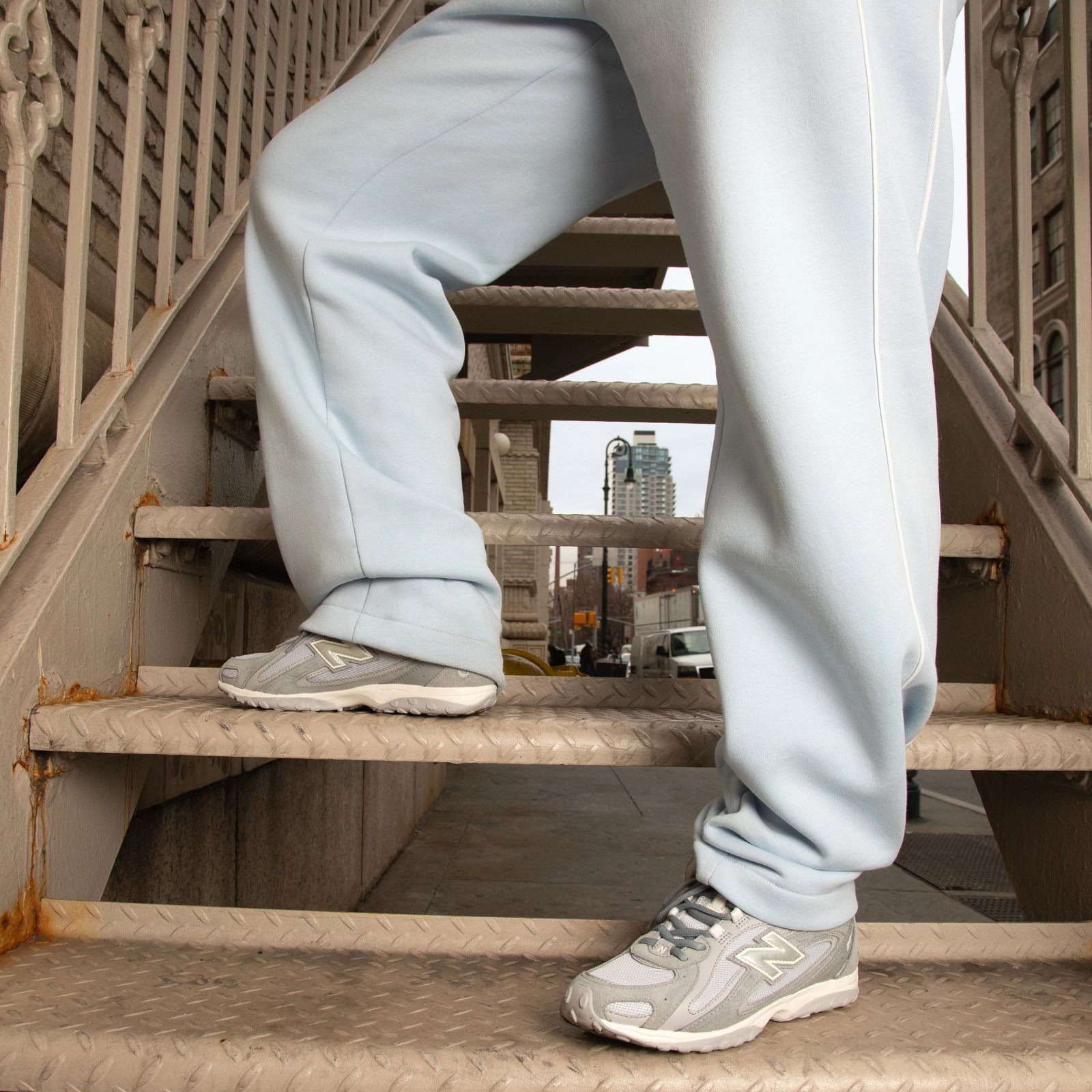 New Balance 204L