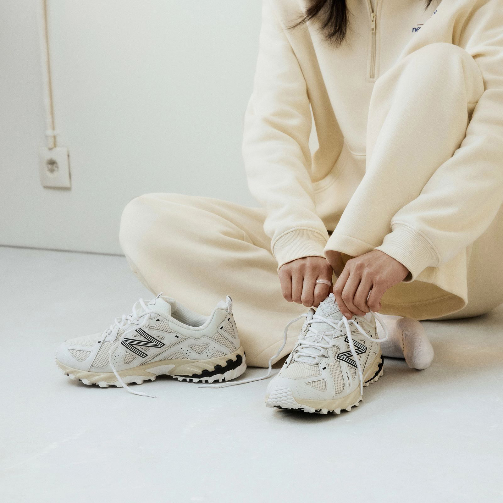 New Balance 610