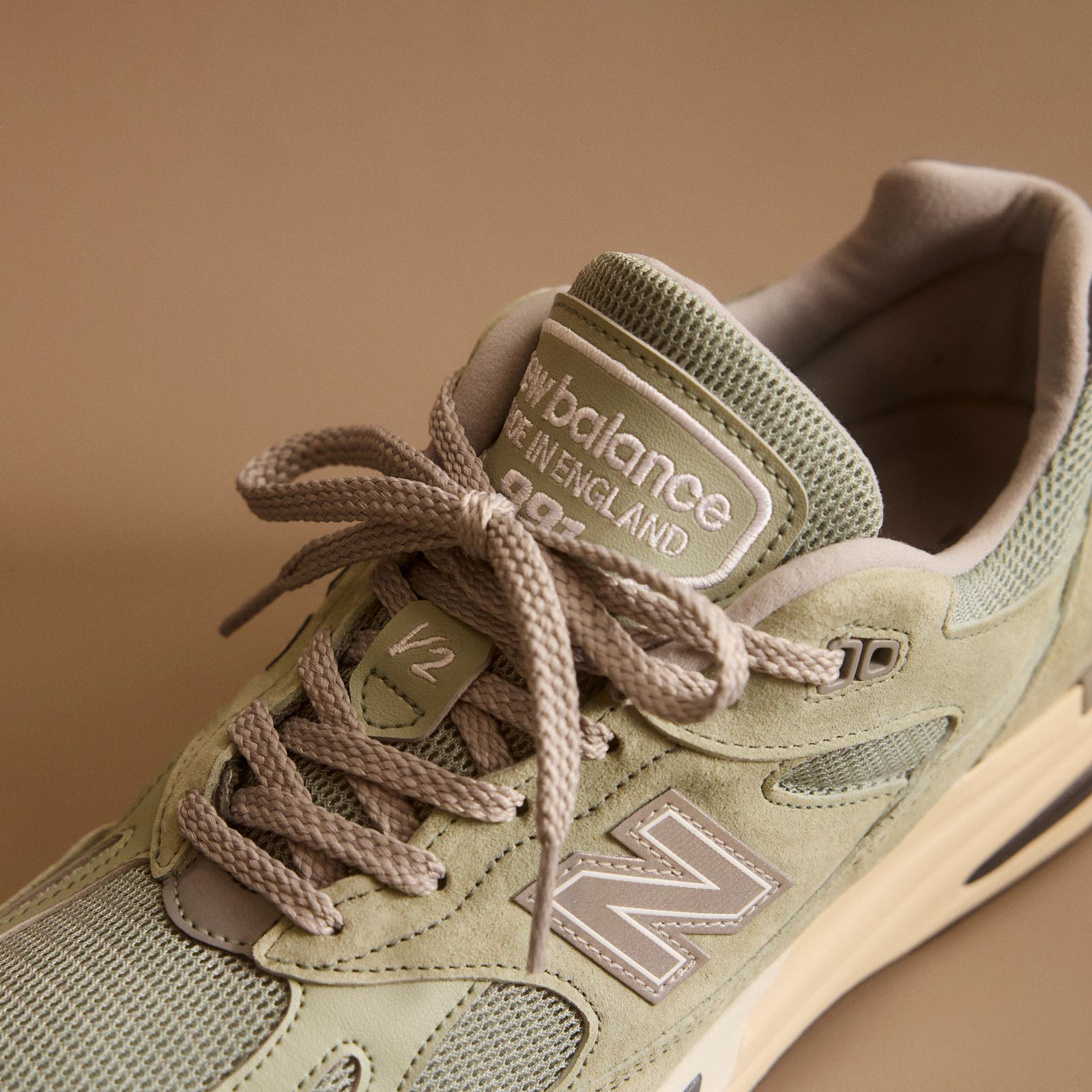 Made in UK 991v2