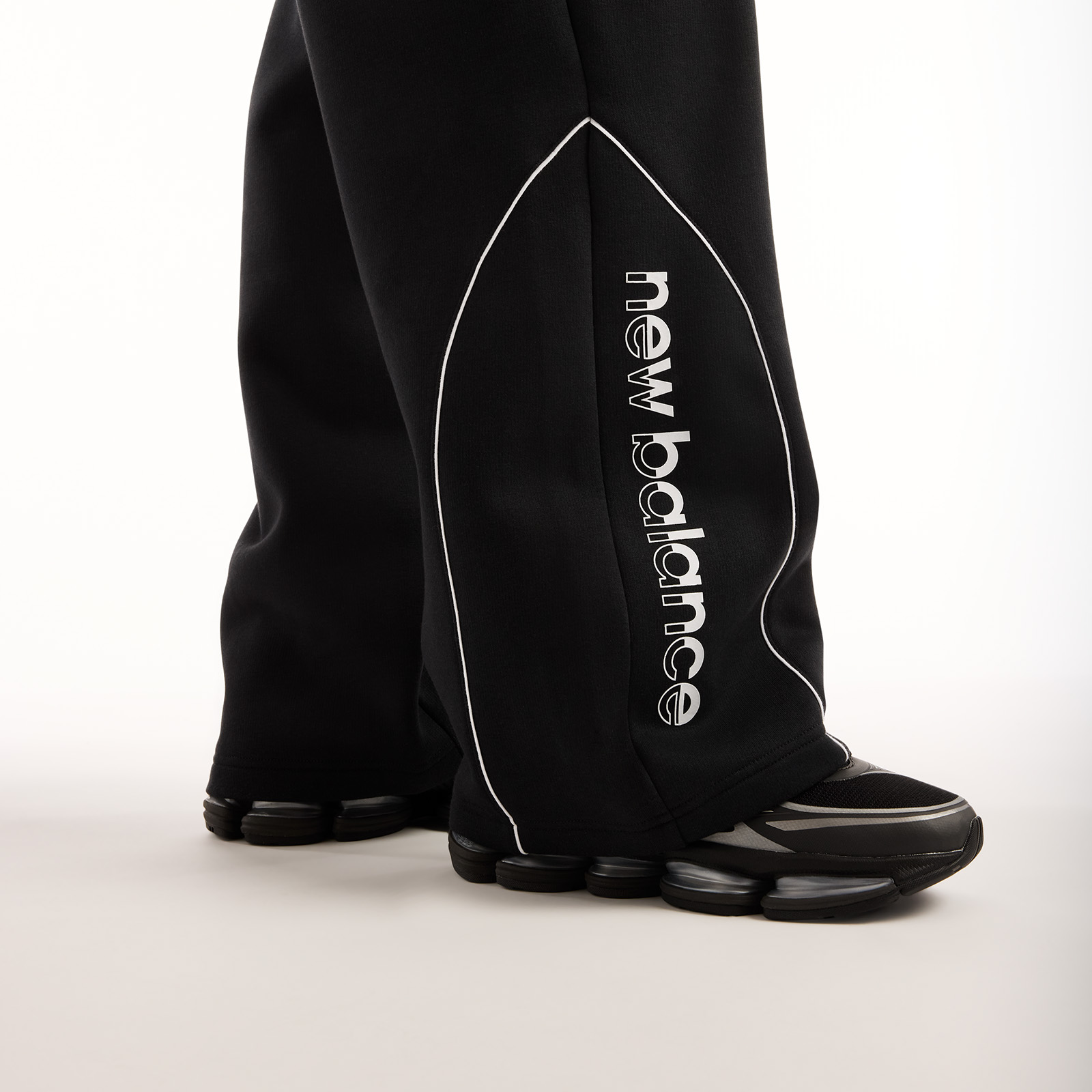 Спортивні брюки Trackside Fleece