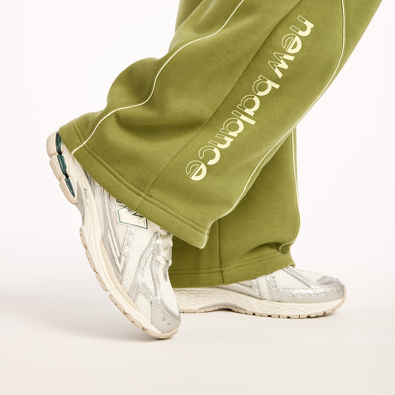 Спортивні брюки Trackside Fleece
