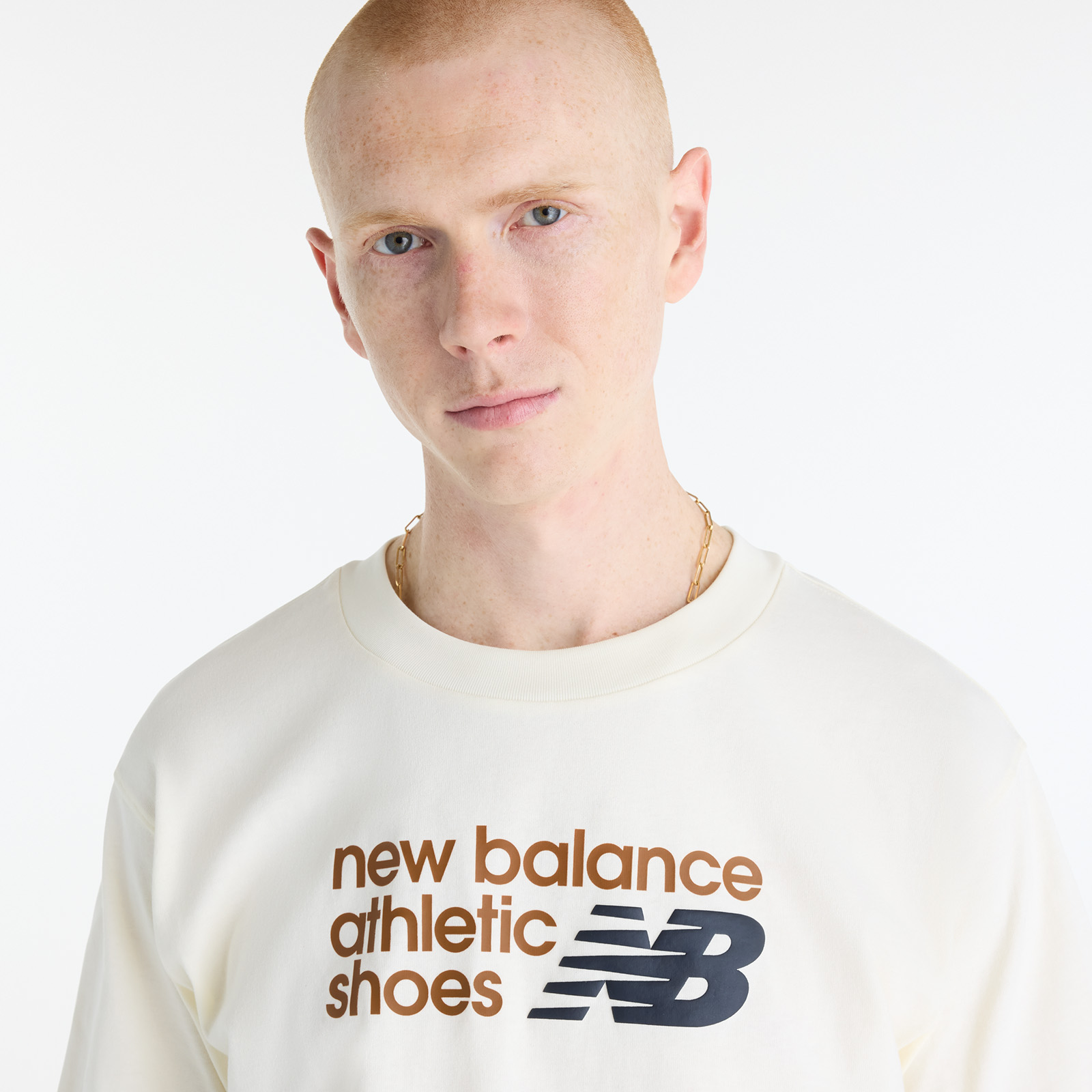 Футболка Athletics Premium Relaxed Chest Logo