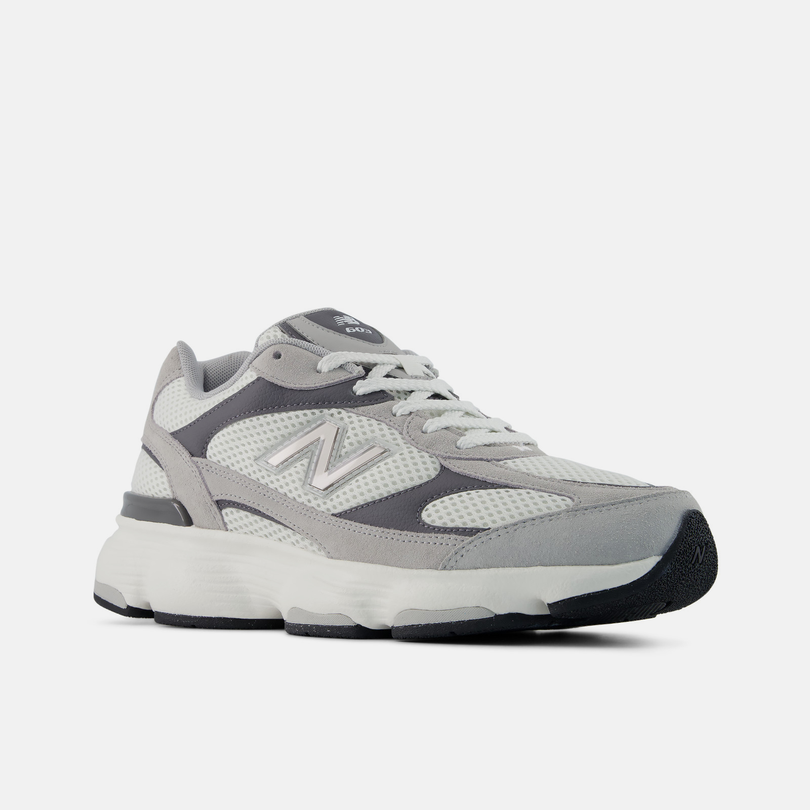 New Balance 603