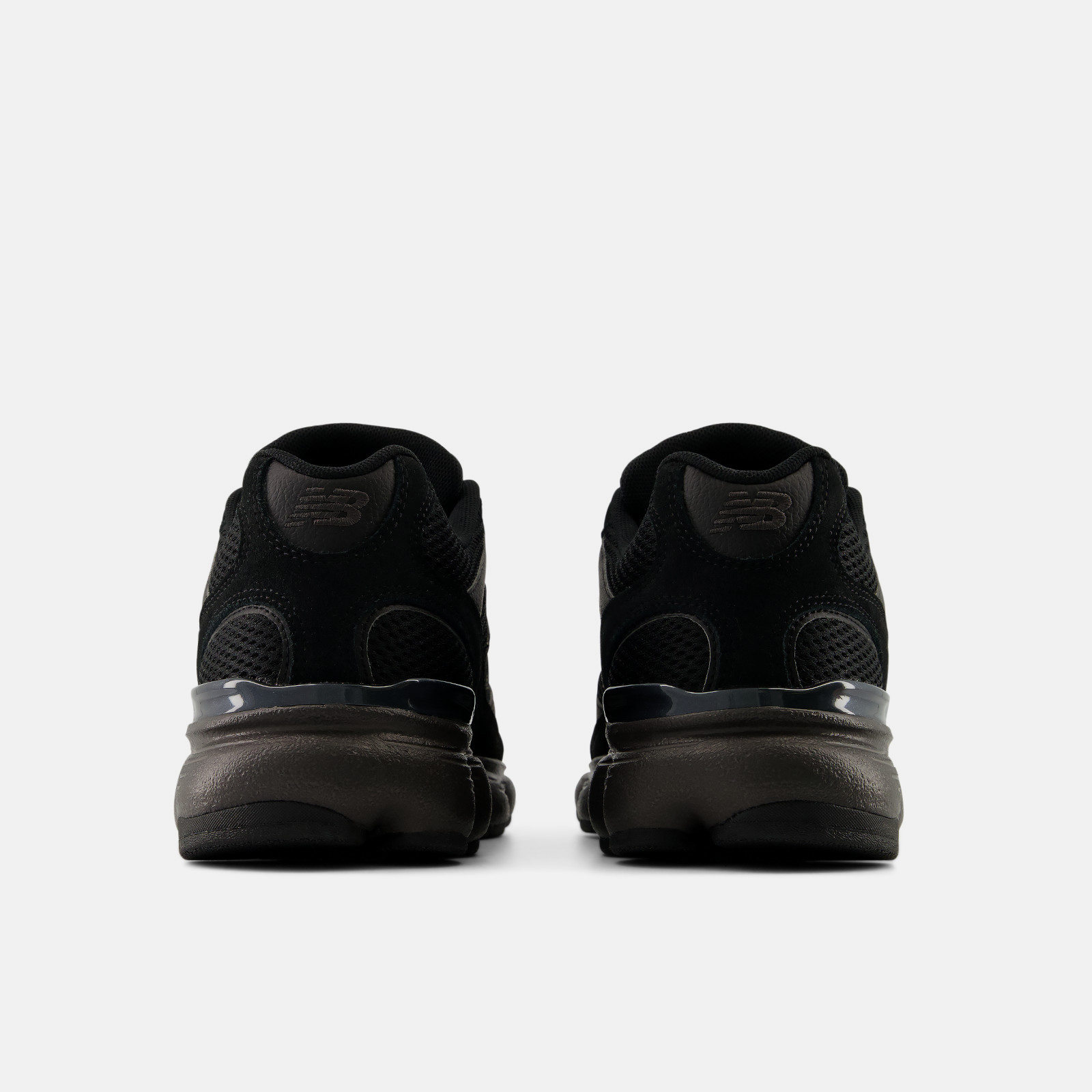 New Balance 603