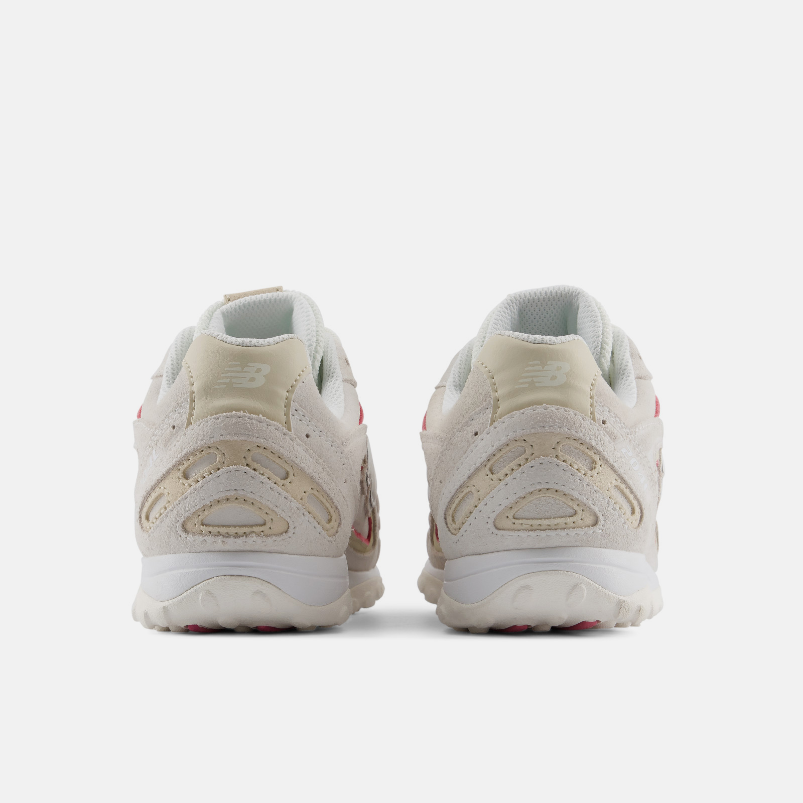 New Balance 204L