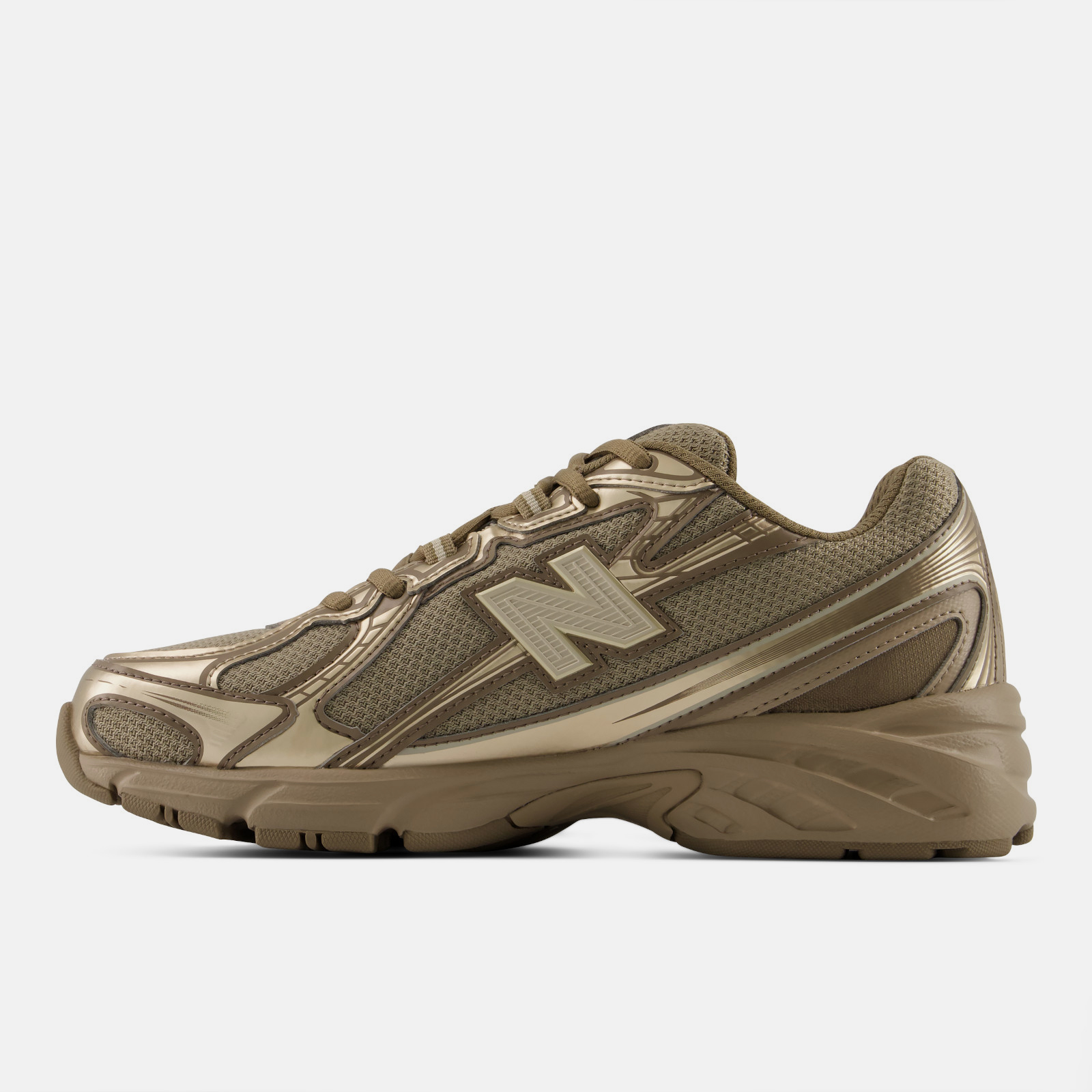 New Balance 740