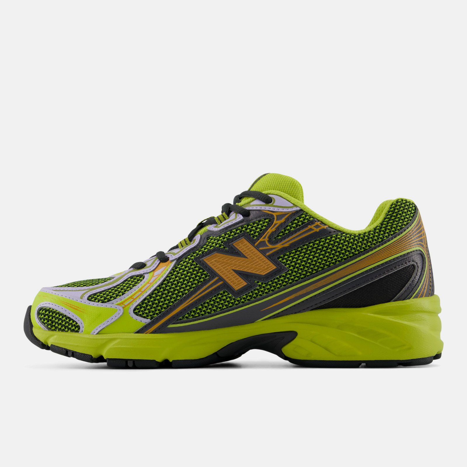 New Balance 740