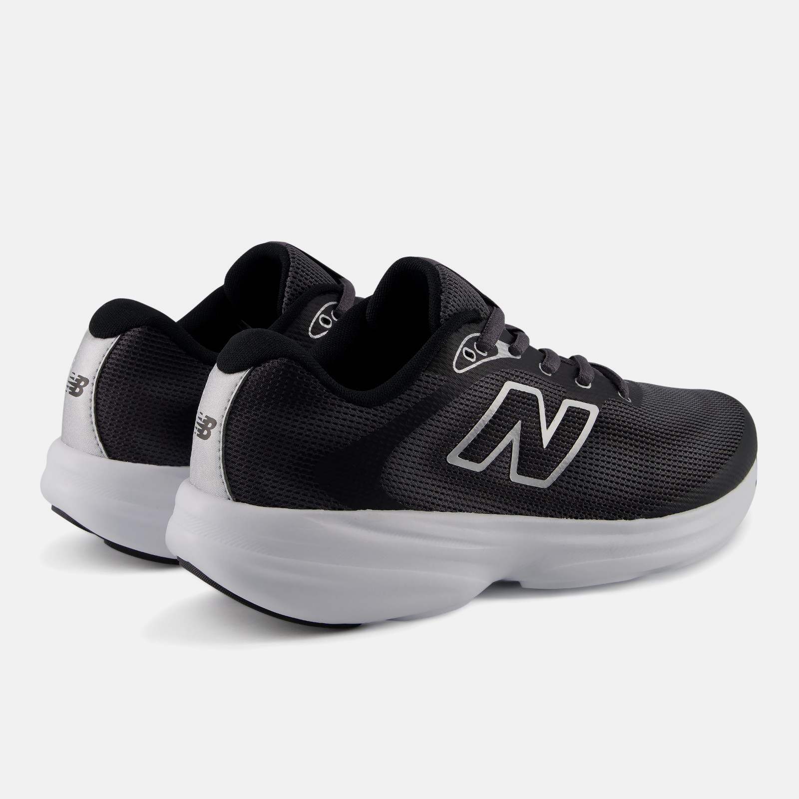 New Balance 411v4