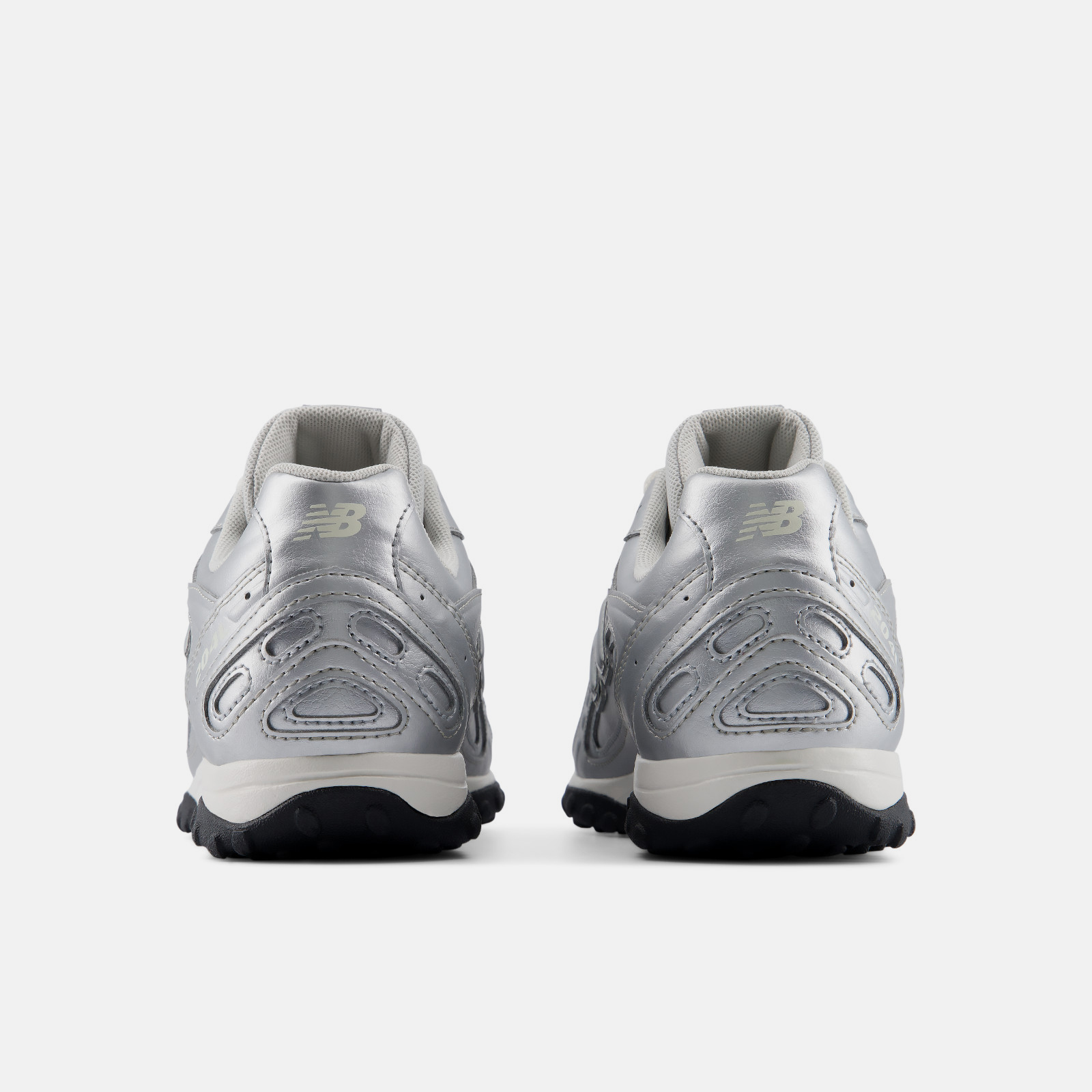 New Balance 204L