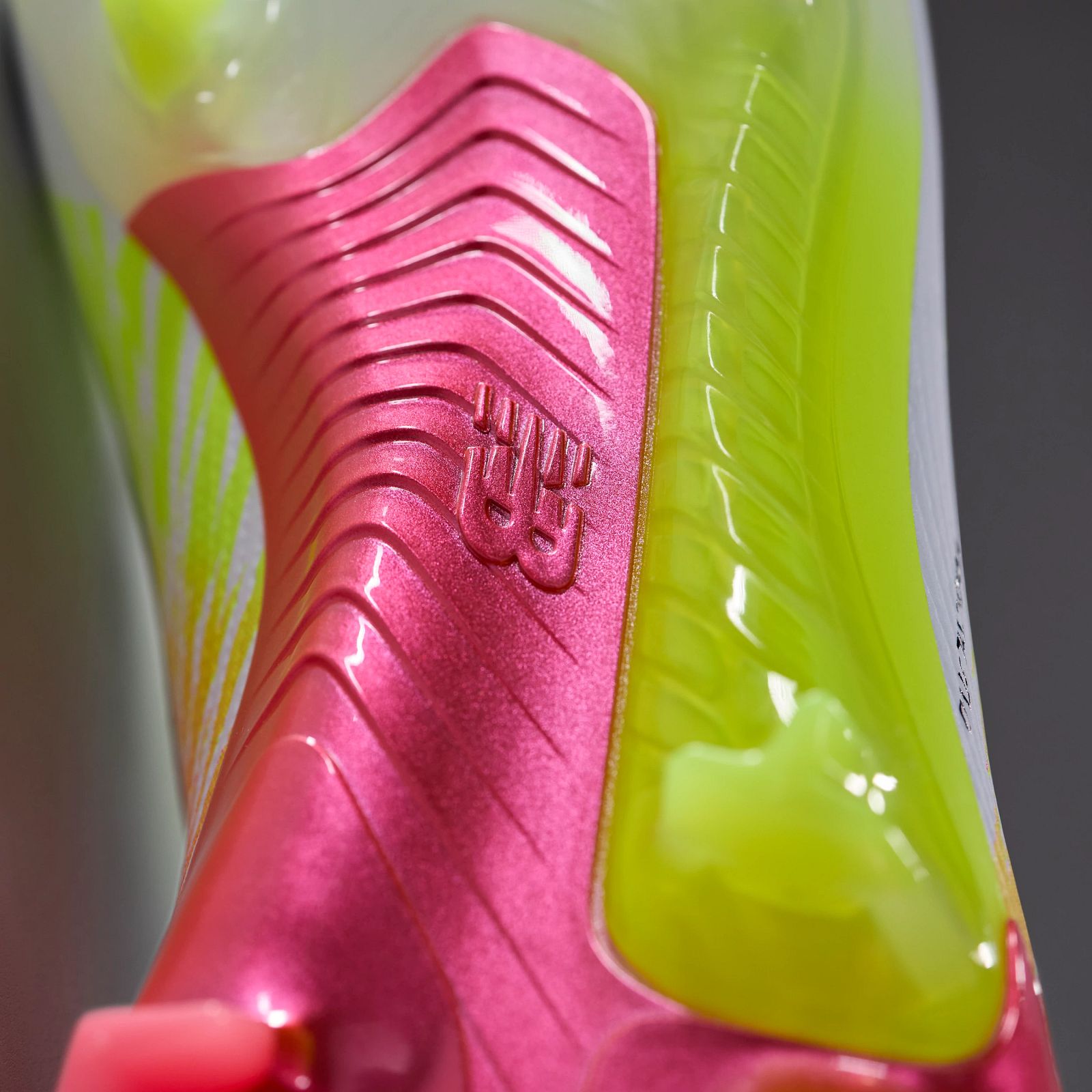 Furon V8