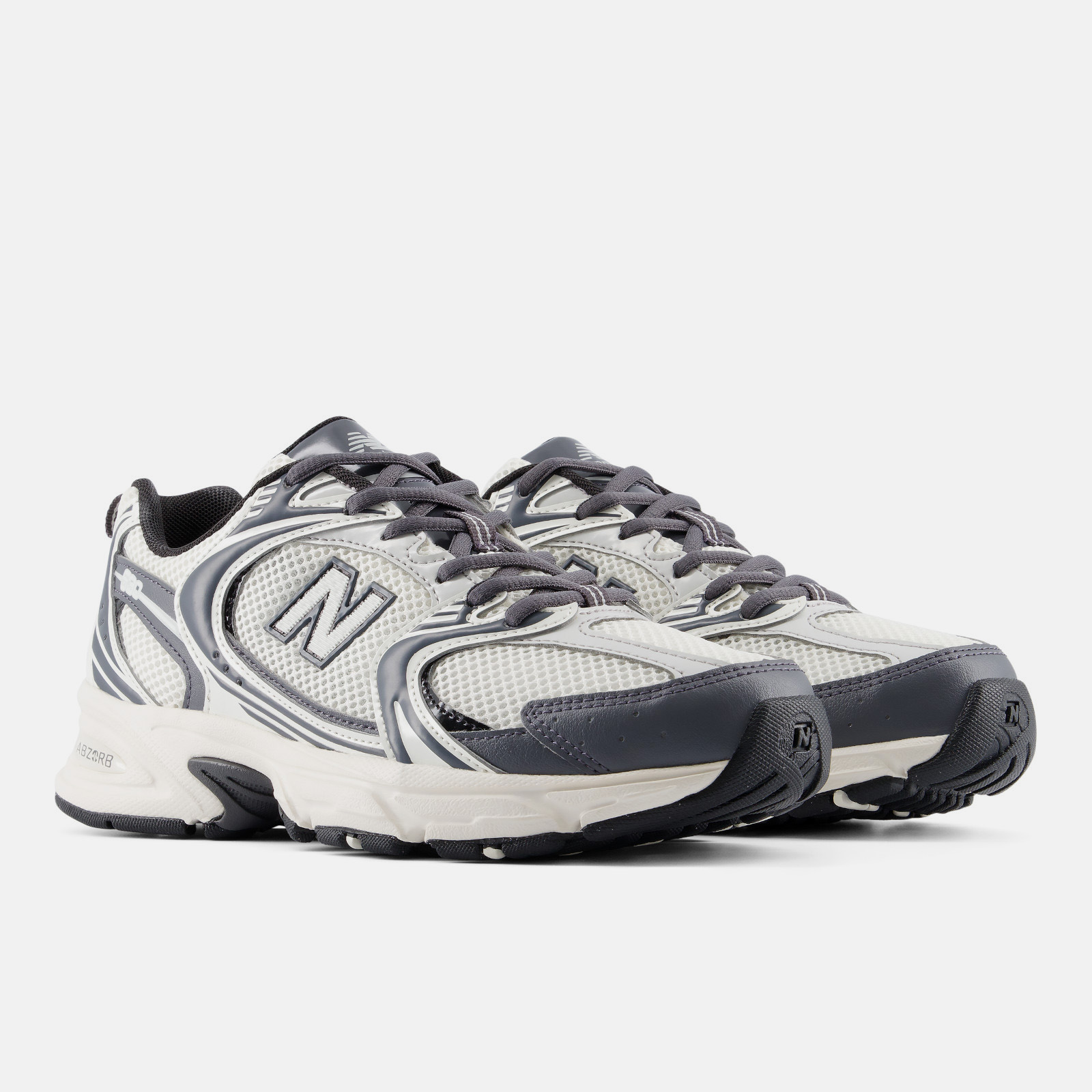 New Balance 530