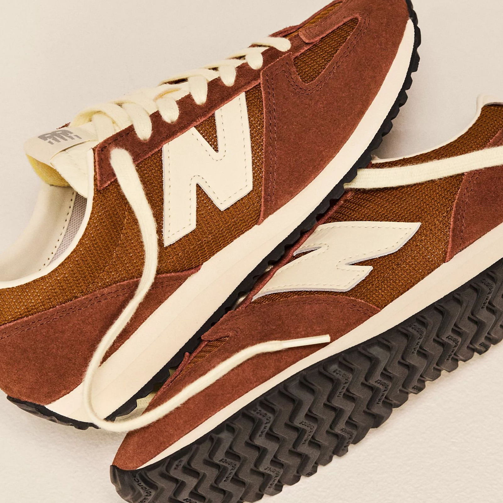 New Balance 471