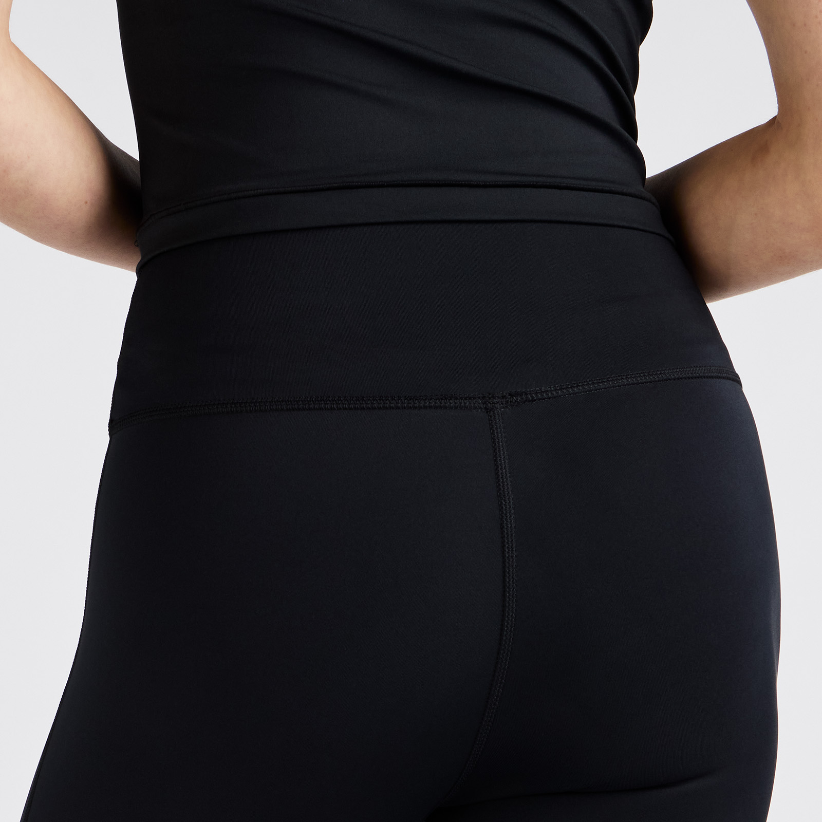 Тайтси NB Essential High Rise Legging 25''