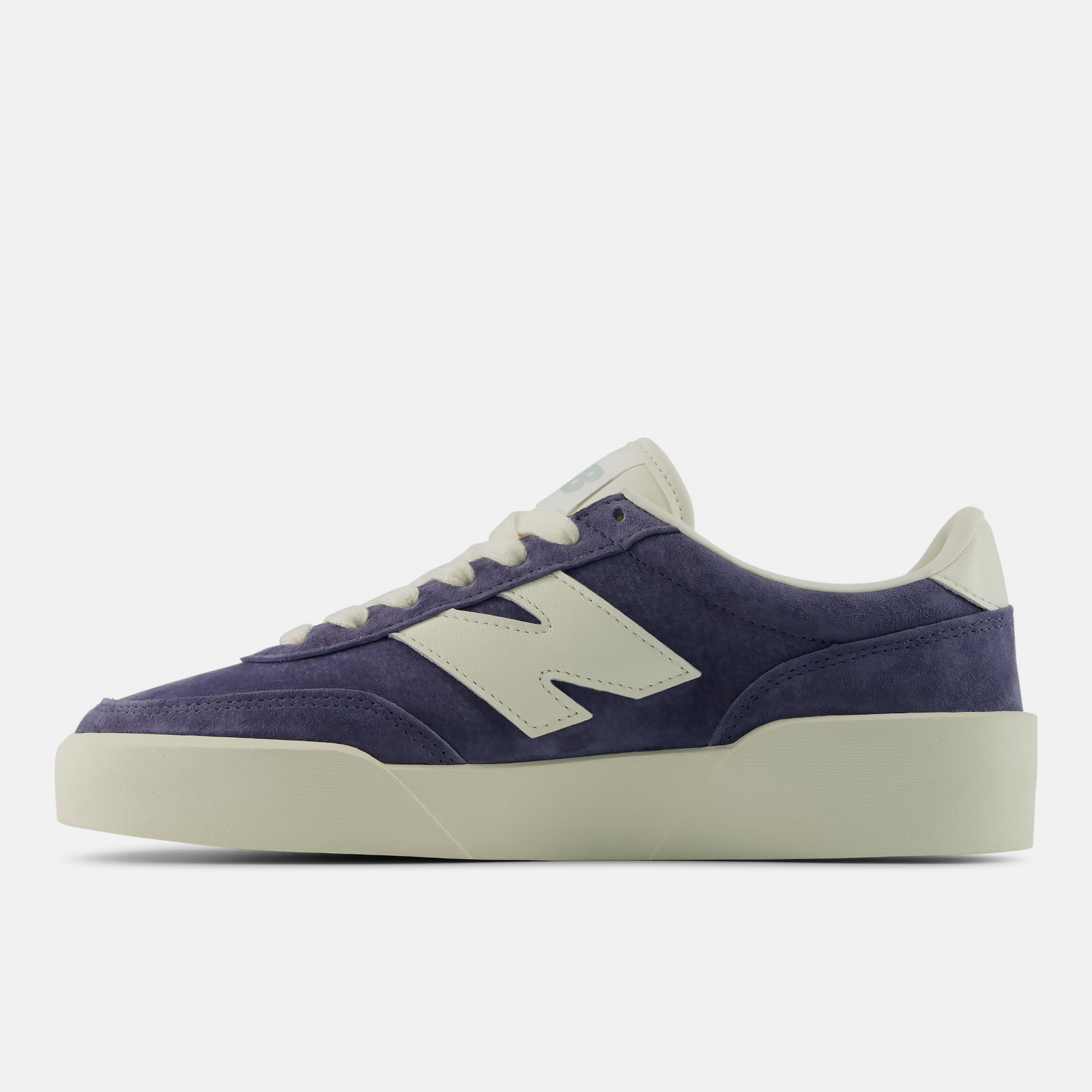 New Balance 750