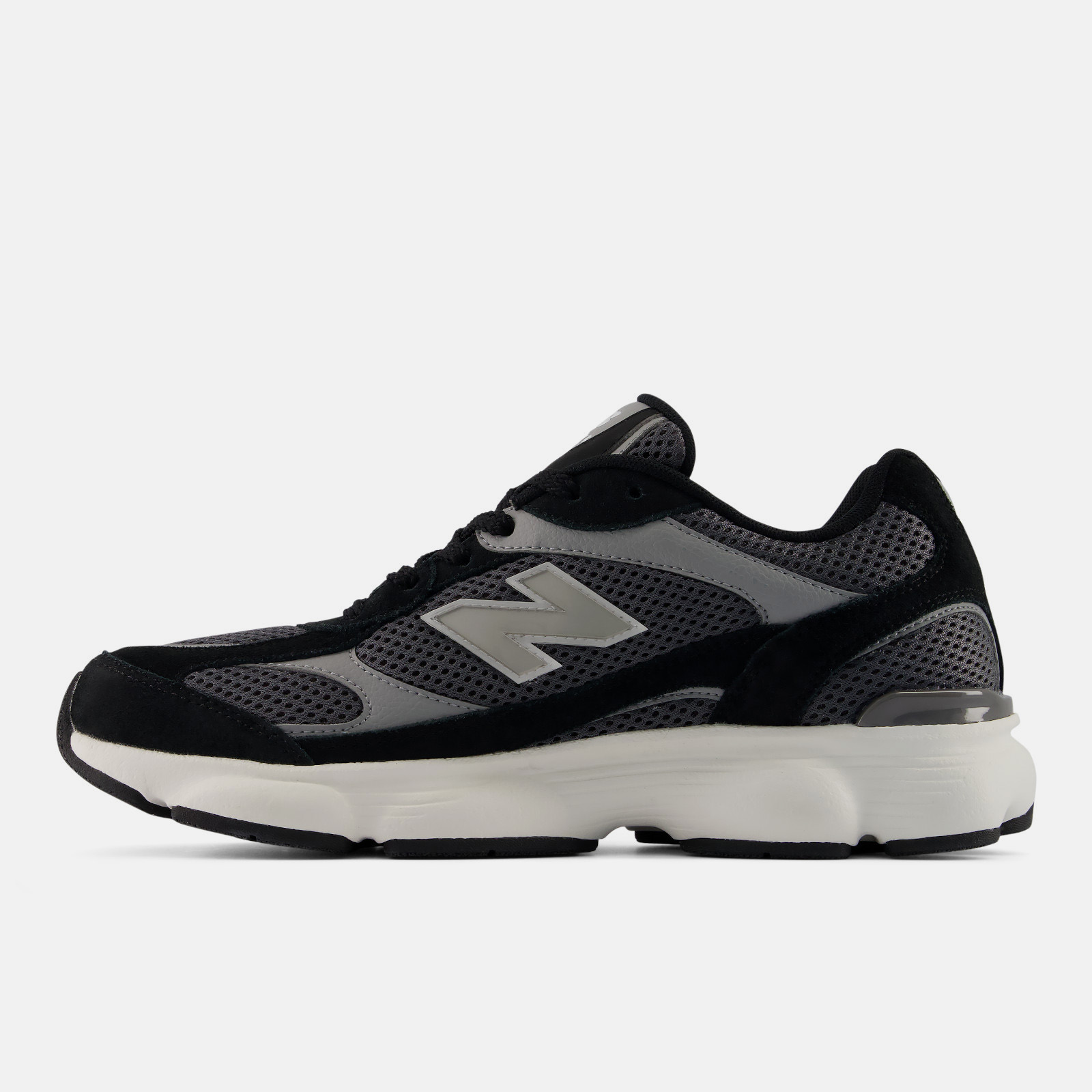 New Balance 603