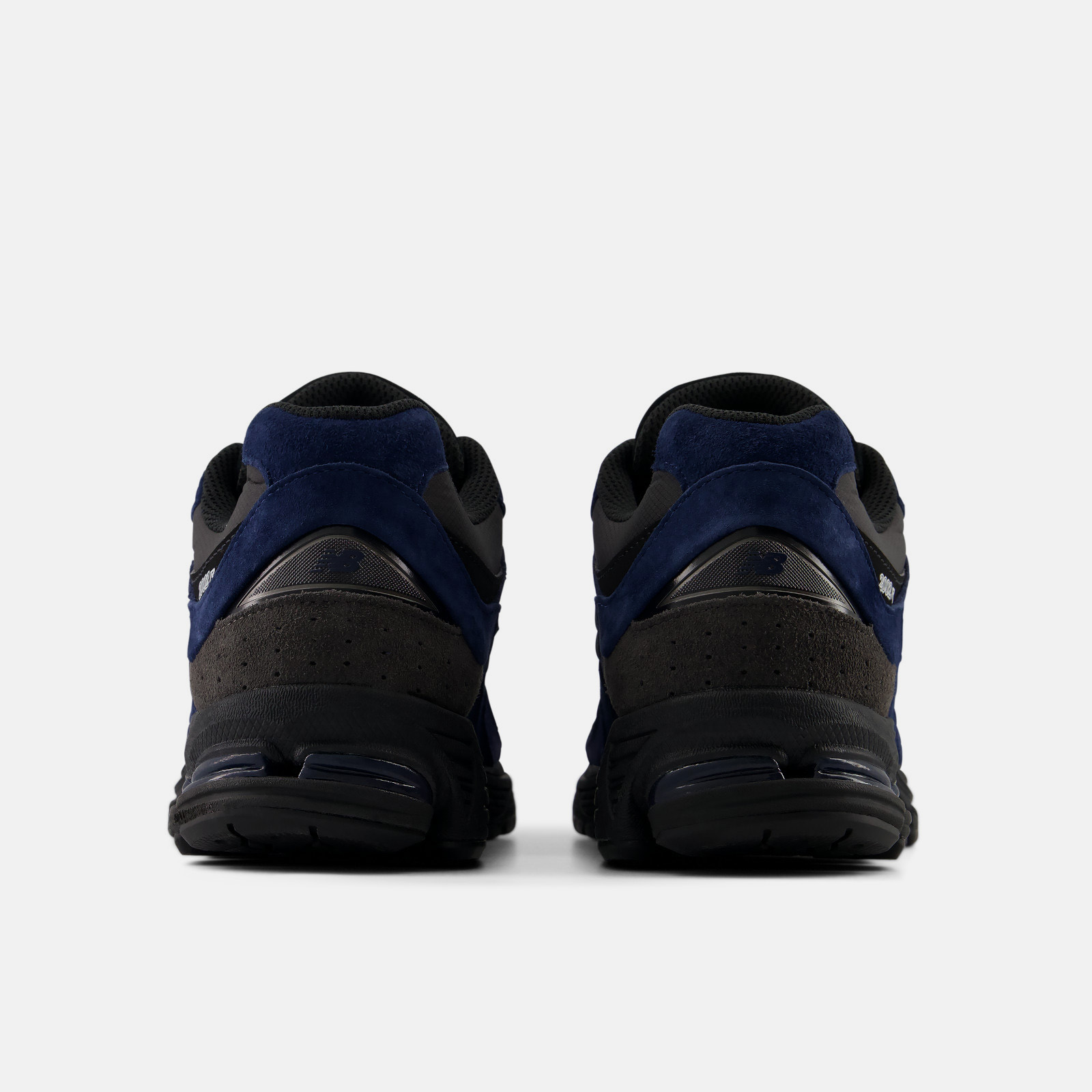 New Balance 2002R