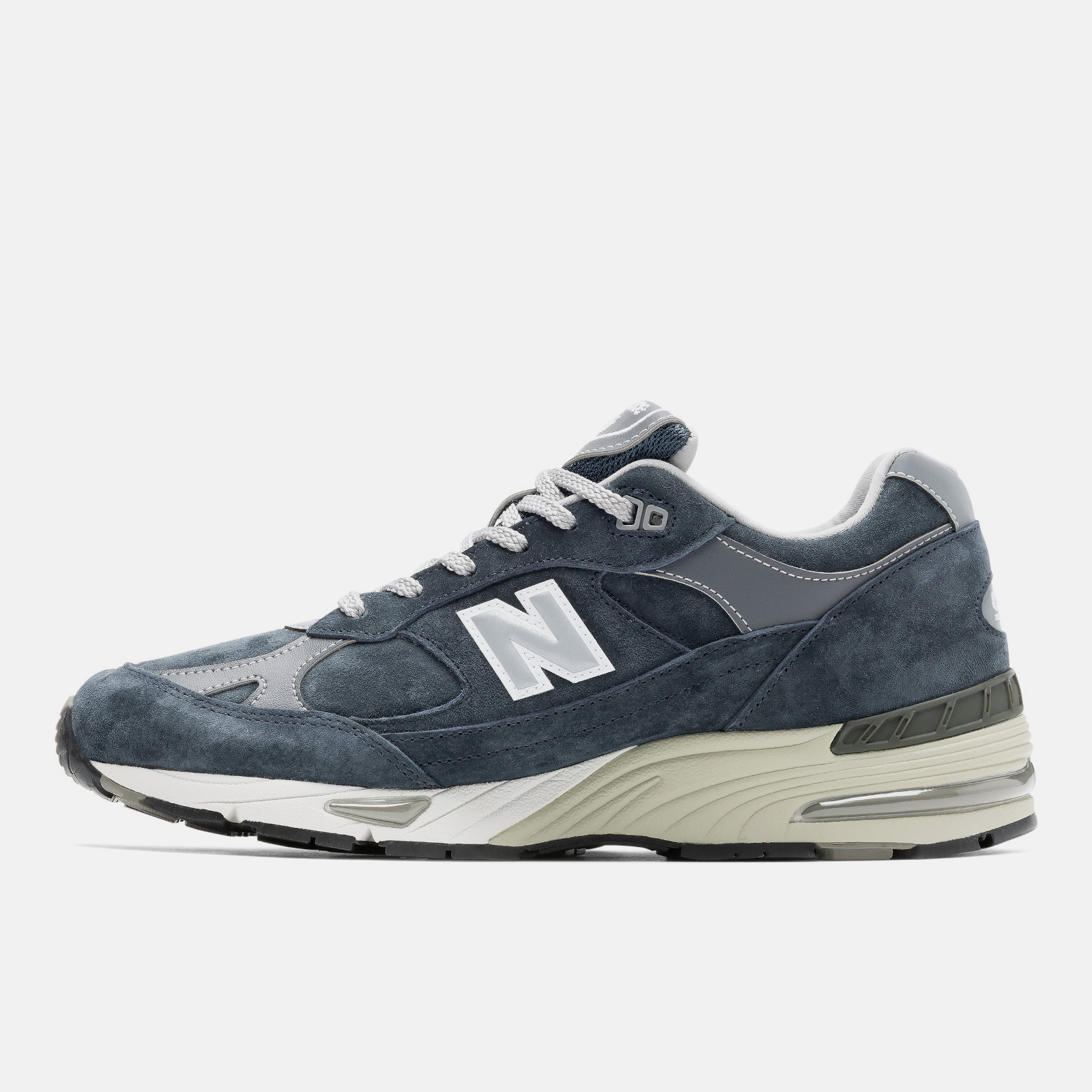 Made in UK 991V1 Elevated Essential
