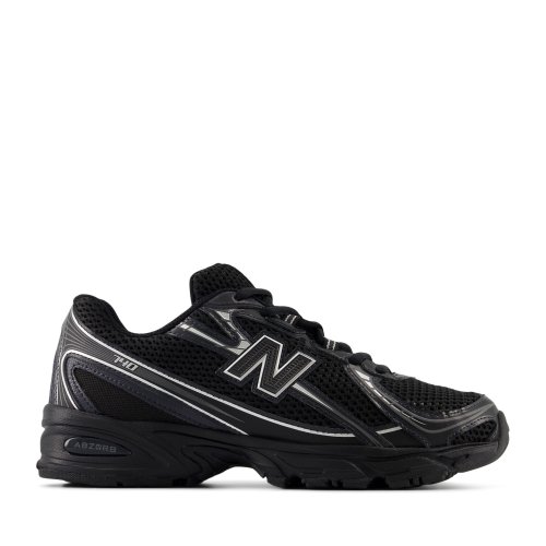 New Balance 740