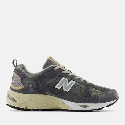 New Balance 878