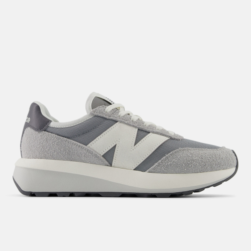 New Balance 370