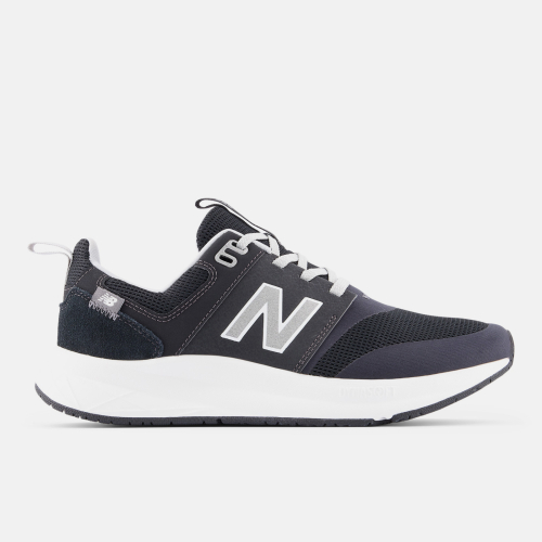 New Balance 900