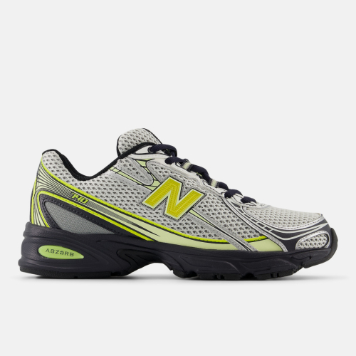 New Balance 740