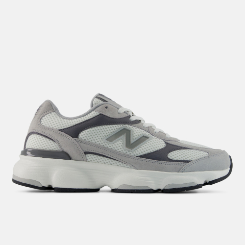 New Balance 603