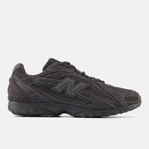 New Balance 204L
